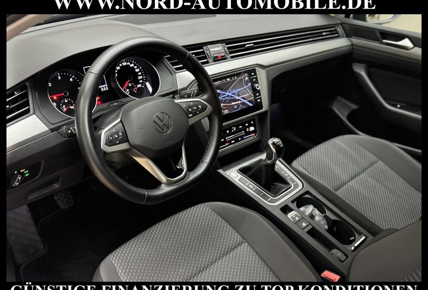 Volkswagen Passat Variant Passat Variant Conceptline 2.0 TDI Kamera/Navi/