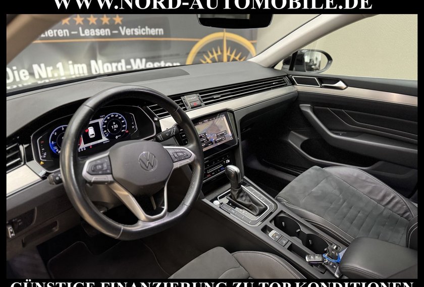 Volkswagen Passat Variant Passat Variant Elegance 2.0 TDI DSG Area View