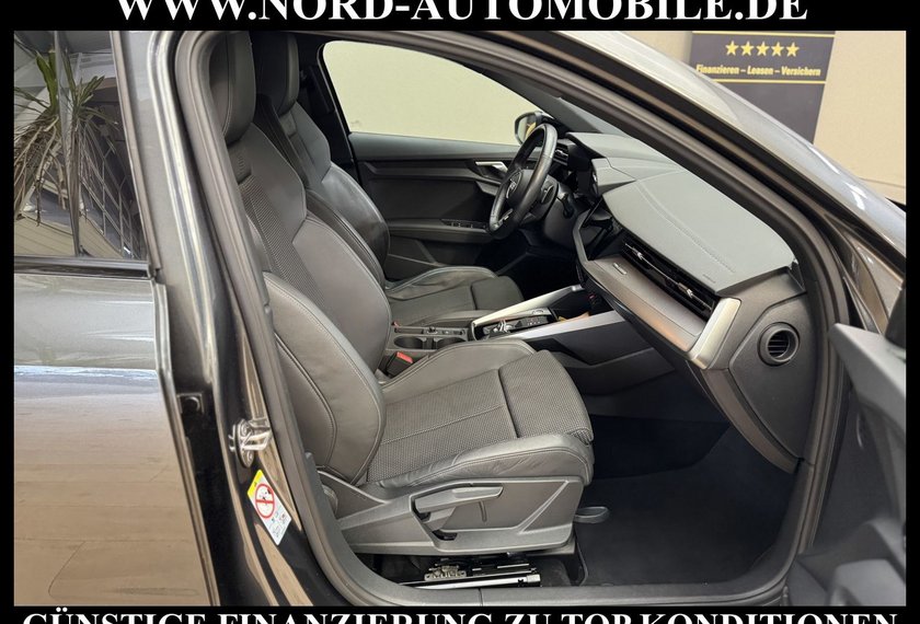 Audi A3 A3 Sportback S-Line 30 TFSI S-Tronic Matrix