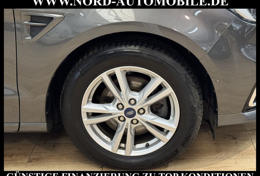 Ford S-Max S-MAX 2.0 EB TITANIUM *190PS*STHZ*AHK*UPE:52