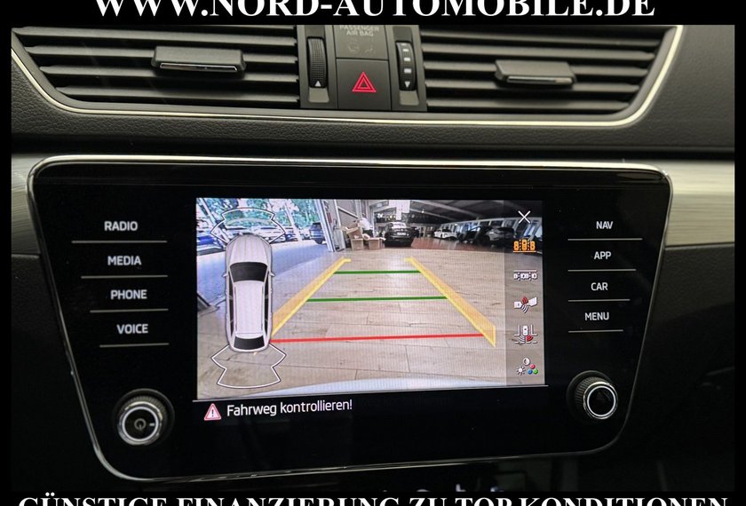 Skoda Superb Superb iV Combi Ambition 1.4 TSI DSG Kamera/Virt