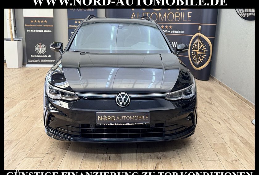 Volkswagen Golf Golf VIII Variant 1.5 eTSI DSG R-Line Pano/AHK/