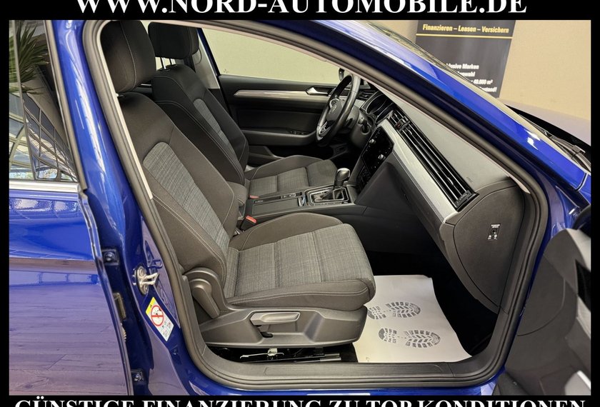Volkswagen Passat Variant Passat Variant 2.0 TDI R-Line Pano/StHz/Kamera
