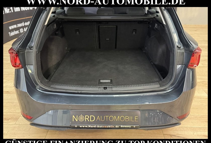 Seat Leon Leon SP Style 2.0 TDI DSG AHK/Navi/LED/PDC