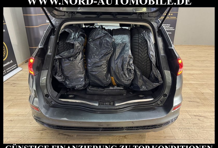 Ford Mondeo Mondeo Turnier 2.0 EB Titanium *AHK*ACC*KAM*LED*