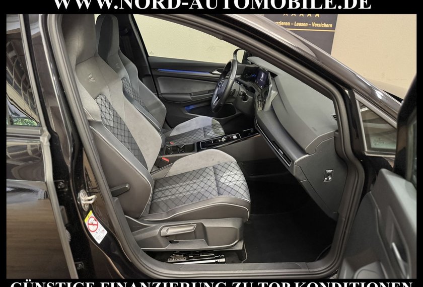 Volkswagen Golf Golf R-Line 1.5 eTSI DSG ACC/Navi/LED/PDC/17