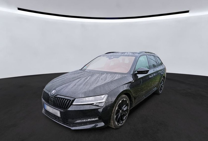 Skoda Superb Superb Combi Sportline 2.0 TSI DSG Kamera/ACC/19