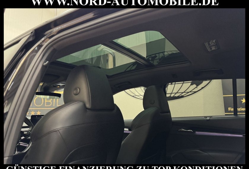 Skoda Enyaq Enyaq iV 80 x Founders Edition Suite Wärmepumpe