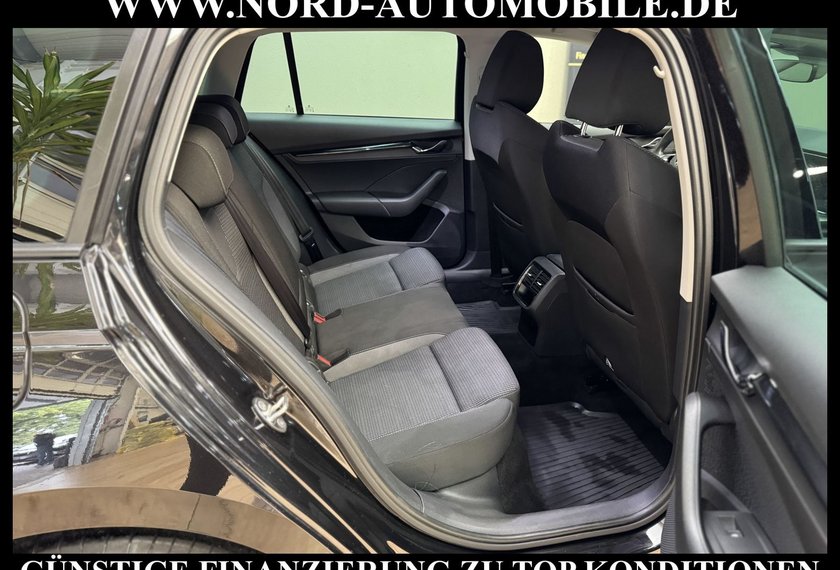 Skoda Octavia Octavia Combi Ambition 1.0 TSI e-TEC DSG LED/PDC