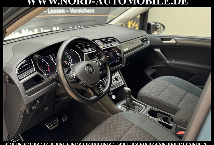 Volkswagen Touran Touran IQ.Drive 1.6 TDI DSG 7-Sitzer/Navi/Kamera