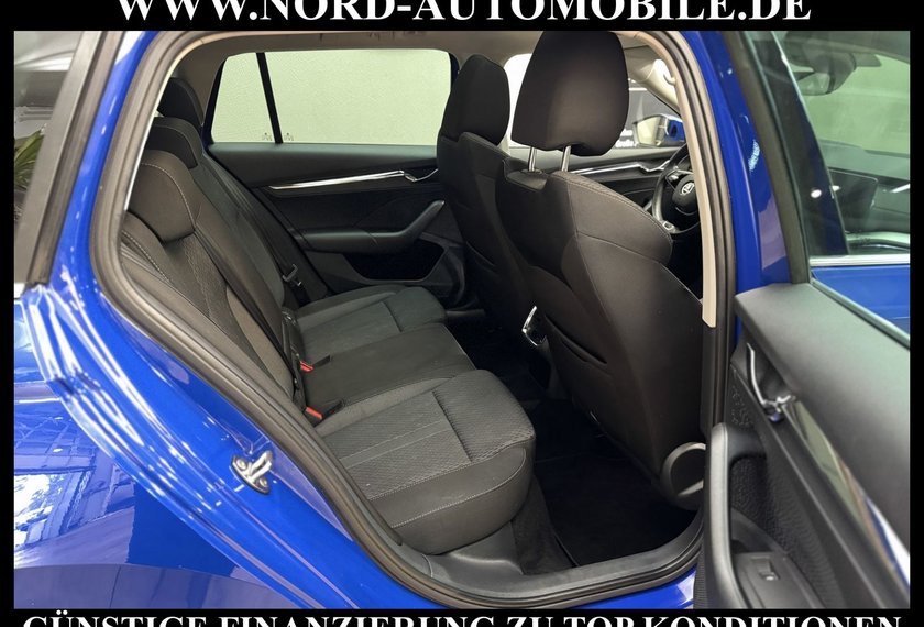 Skoda Octavia Octavia iV Combi Style 1.4 TSI DSG Pano/Side&amp;Lan