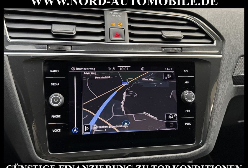 Volkswagen Tiguan Tiguan 2.0TDI Life Urban Sport DSG Navi/LED/19