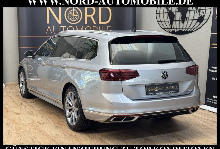 Volkswagen Passat Variant Passat Variant R-Line 4MOT 2.0 TSI DSG Leder/Nav