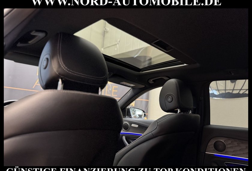 Mercedes-Benz E 220 E 220 d T AMG *LED*AHK*Schiebedach*Kam*19ZOLL*