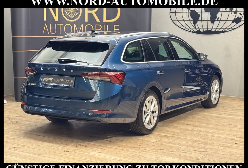 Skoda Octavia Octavia Combi 2.0 TDI DSG Style LEDER*AHK*MATRIX