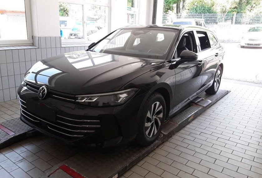 Volkswagen Passat Passat Business 2.0 TDI DSG AHK/HeadUp/DCC/Kamer