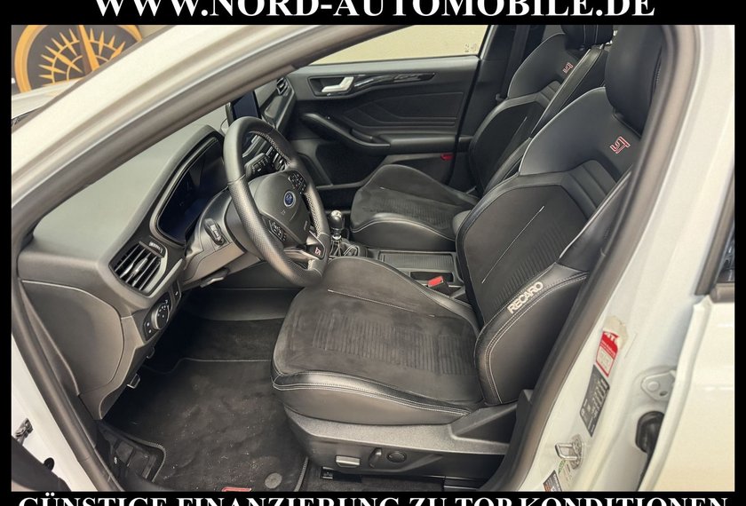 Ford Focus Focus Turnier 2.0 EB ST *RECARO*PANO*MATRIX*HUD*