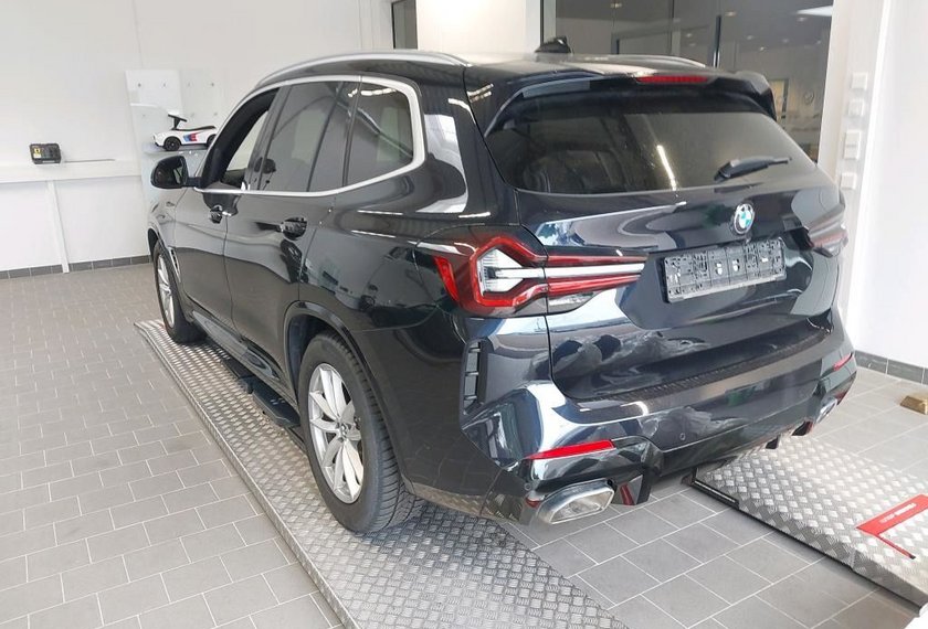 BMW X3 X3 xDrive 30 d M Sport *LED*LiveCP*Leder*ParkAss