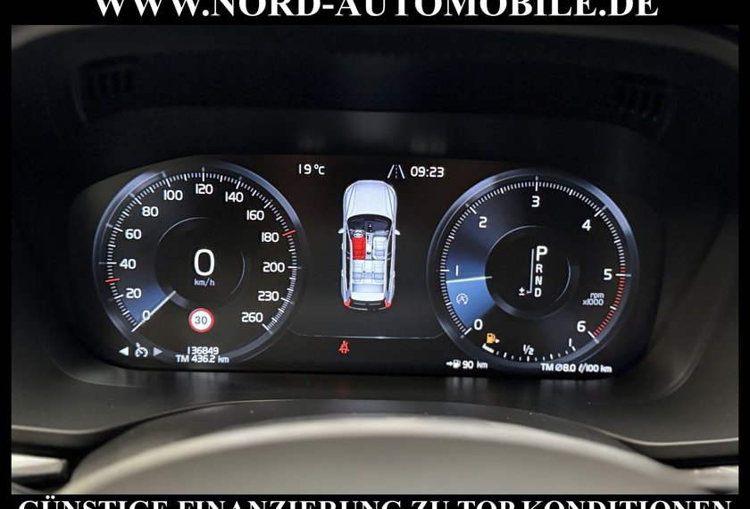 Volvo XC60 XC60 D4 Momentum Pro AHK*H&amp;K*STHZ*KAM*19ZOLL*LED