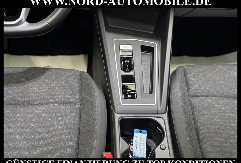 Volkswagen Golf Golf Variant Life 1.5 eTSI DSG AHK/ACC/Navi/LED