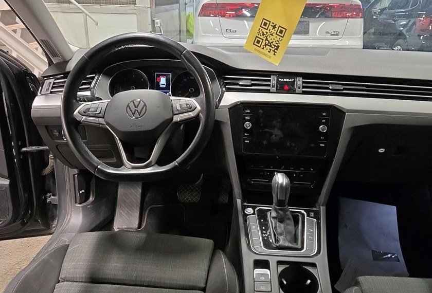 Volkswagen Passat Variant Passat Variant Business 2.0 TDI DSG Kamera/Side