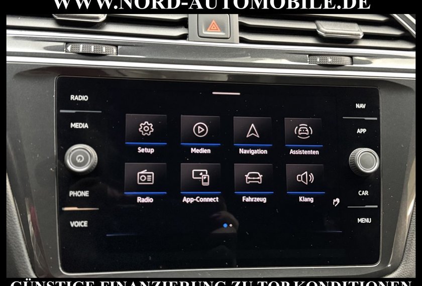 Volkswagen Tiguan Tiguan R-Line 2.0 TDI DSG Matrix/Kamera/Sid&amp;Lane