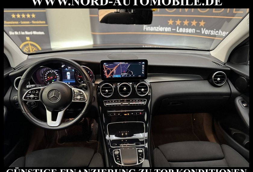 Mercedes-Benz GLC 220 GLC 220 d 4Matic *Distro+*AHK*Kamera*LED*MBUX+*