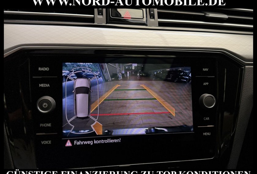 Volkswagen Passat Variant Passat Variant Business 2.0 TDI Dig.Cockpit/Pano
