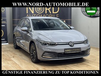 Volkswagen Golf Golf VIII 2.0 TSI DSG Style Kamera/Navi/LED/