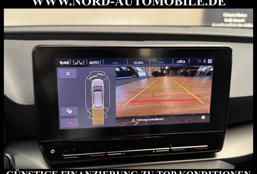 Seat Leon Leon SP Style 2.0 TDI DSG Navi/LED/ACC/Kamera