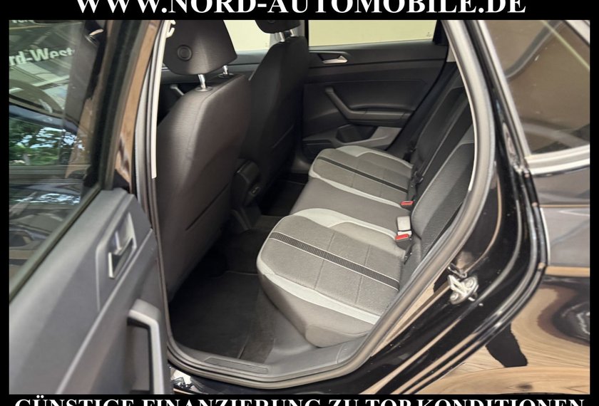 Volkswagen Polo Polo R-Line 1.0 TSI DSG Dig.Cockpit/Navi/LED