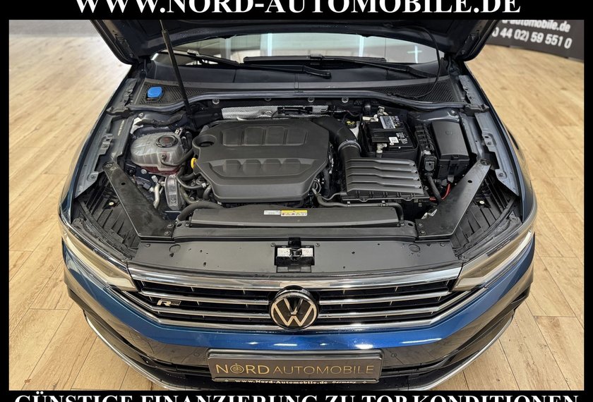 Volkswagen Passat Variant Passat Variant R-Line 4MOT 2.0 TSI DSG Pano/AHK/