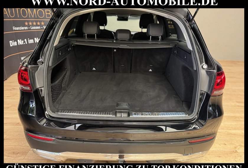 Mercedes-Benz GLC 300 GLC 300 d 4M Distro*AHK*Wide*Memory*Trittbretter