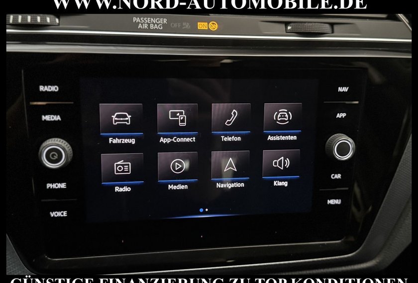 Volkswagen Touran Touran R-LINE 1.5 TSI *AHK*18Z*LED*ACC*UPE:46