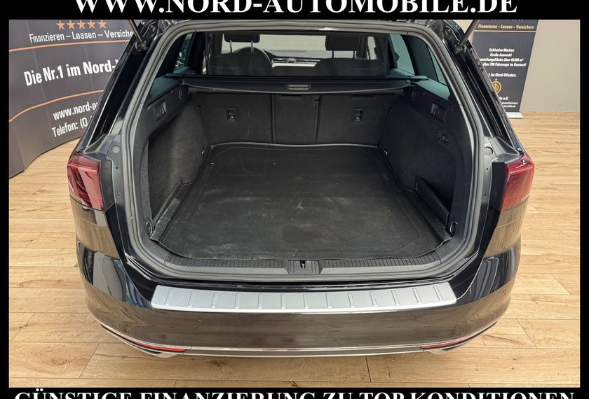 Volkswagen Passat Variant Passat Variant 2.0 TSI DSG 4M R-LINE*VOLL*UPE:71