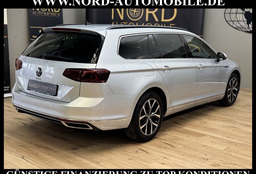 Volkswagen Passat Variant Passat Variant GTE 1.4 TSI eHybrid DSG HeadUp/17