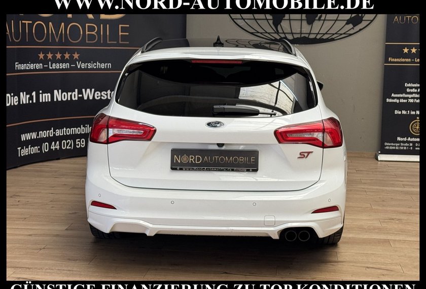 Ford Focus Focus Turnier 2.0 EB ST *RECARO*PANO*MATRIX*HUD*