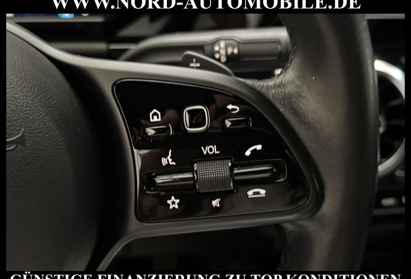 Mercedes-Benz GLA 200 GLA 200 d STYLE DCT *DISTRO*MULTIBEAM*KAM*UPE51