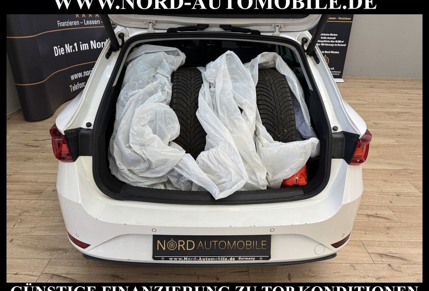Seat Leon Leon SP Style 2.0 TDI DSG Navi/LED/Kamera/Dig.Co