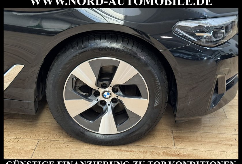 BMW 520 520 d touring AUTOM *AHK*LUFT*LEDER*KAM*UPE:65