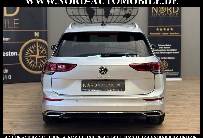 Volkswagen Golf Golf VIII Variant 1.5 TSI StHz/Side&amp;Lane/ACC/LED