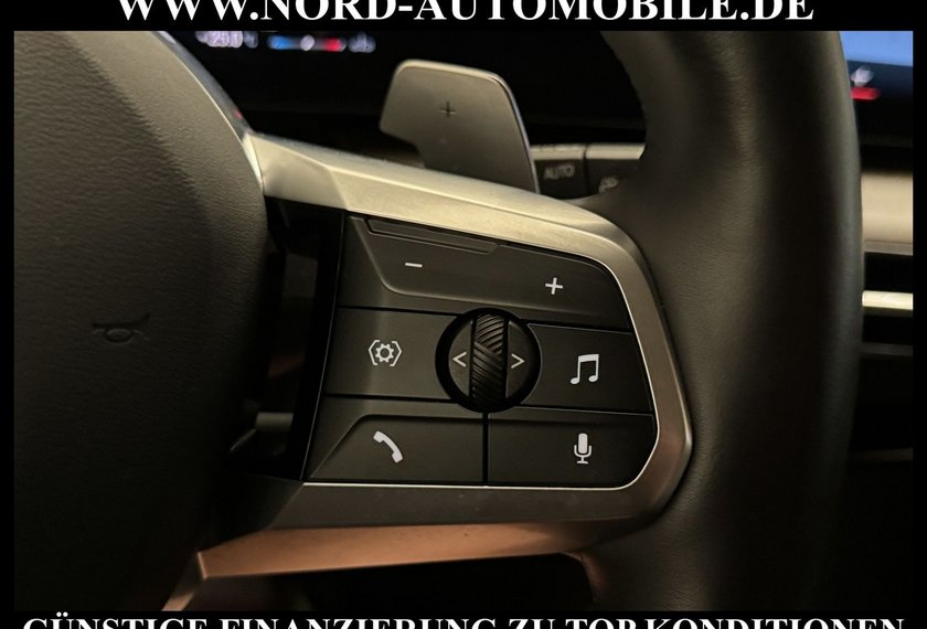 BMW 218 218 i Active Tourer Luxury Line AUTOM *LED*NAVI*