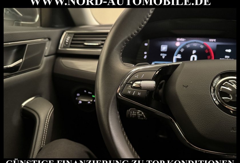 Skoda Superb Superb Combi Style 2.0 TDI DSG Kamera/Virt.Cockp