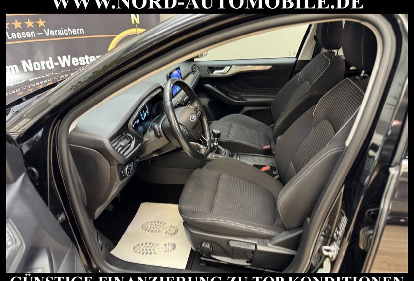Ford Focus Focus Turnier 1.5 Eco Titanium *AHK*ACC*LED*B&amp;O*