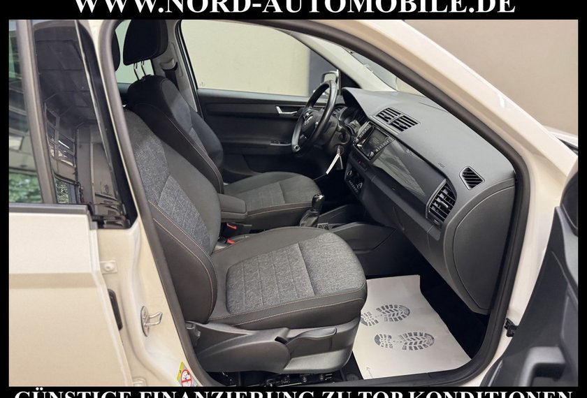 Skoda Fabia Fabia Combi Ambition 1.0 TSI Navi/LED/PDC/16