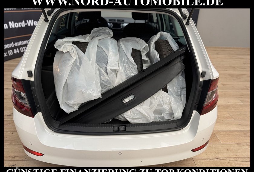 Skoda Fabia Fabia Combi Ambition 1.0 TSI Navi/LED/PDC/16