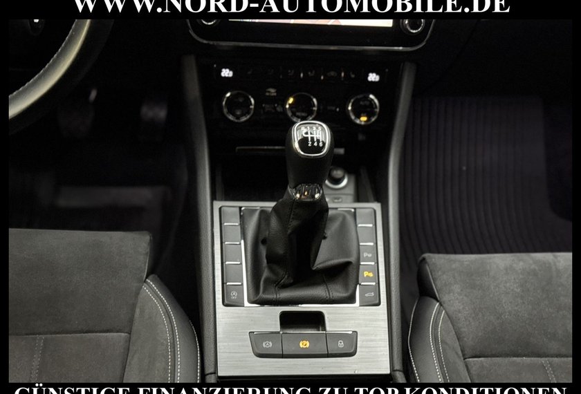 Skoda Superb Superb Limousine Style 2.0 TDI Kamera/Navi/LED/