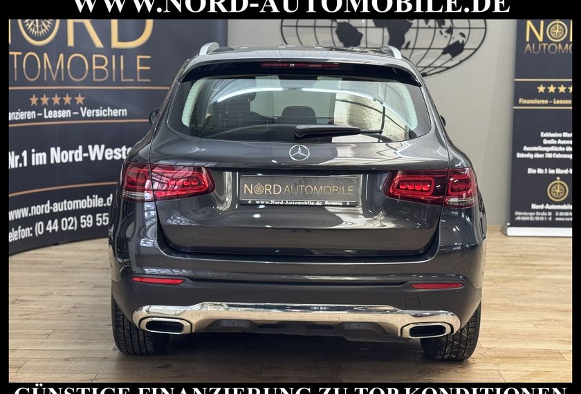 Mercedes-Benz GLC 220 GLC 220 d 4Matic *Distro+*AHK*Kamera*LED*MBUX+*