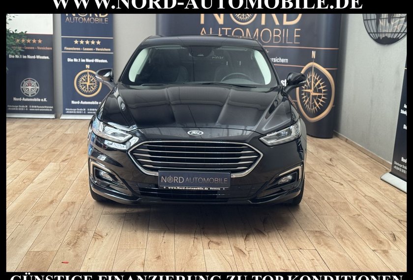 Ford Mondeo Mondeo Lim. 2.0 EB Titanium *LEDER*ACC*PANO*LED*