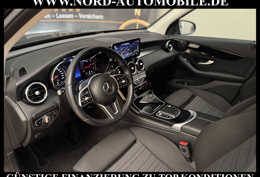 Mercedes-Benz GLC 220 GLC 220 d 4Matic *Distro*AHK*Kamera*Easy*LED*18Z